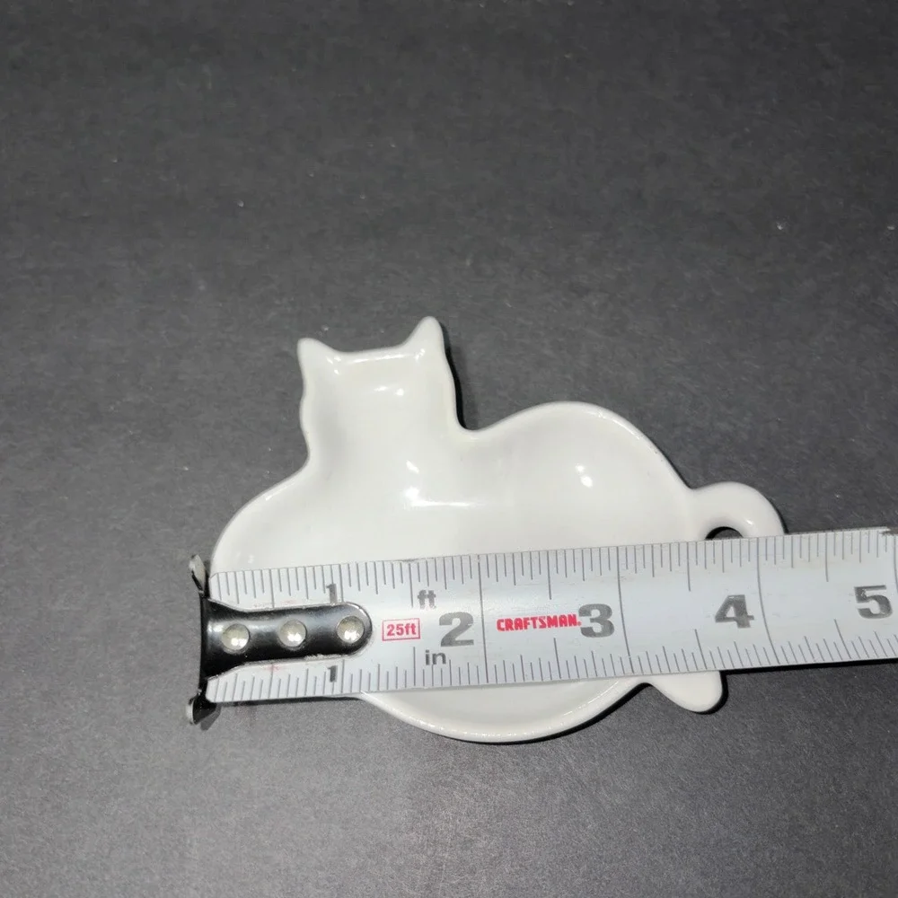 White Ceramic Cat Trinket Dish Feline Jewelry Ring Holder Tea Bag Holder Decor